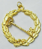 Grand Trustee Collar Jewel in Gold Tone
