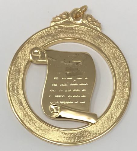 Scottish Rite 18th Degree Orator Jewel in Gold Tone